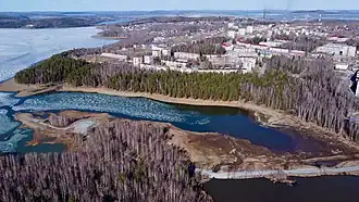 Обмелевший южный залив водохранилища