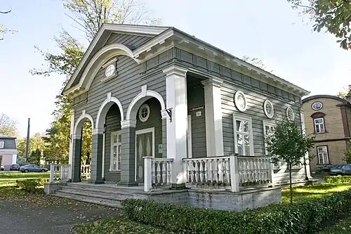 Дом 26, охотничий домик