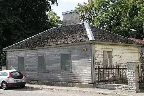 Вспомогательное зданиеКадриоргской аптеки