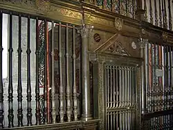 Ограда Капеллы Сигизмунда