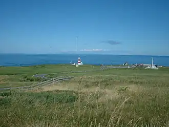 Общий вид мыса и очертания Сахалина вдали