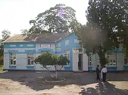 Вокзал на станции Каргинская. 2011 год