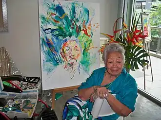 Картика Аффанди у своего автопортрета. Мастер-класс. Куала-Лумпур, 2013 г.