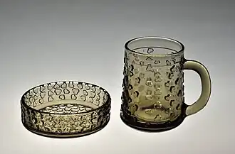 Пепельница и пивная кружка «Паяц» (1981), Хельга Кырге