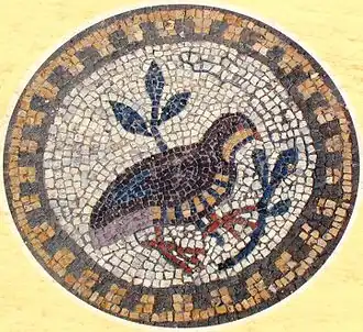 Символ души — птица — на византийской мозаике христианского храма VI века. Херсонес Таврический