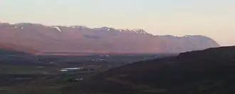 Вид на Адальдалюр с горы Киннафьёдль