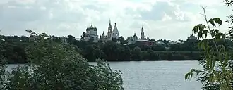 Вид на Старую Коломну из-за Москвы-реки