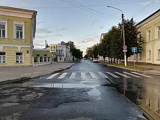 Начало улицы от Площади Сусанина