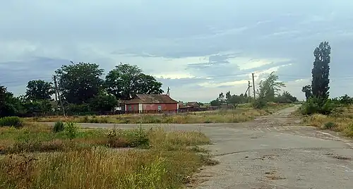 Въезд с трассы в глубину села