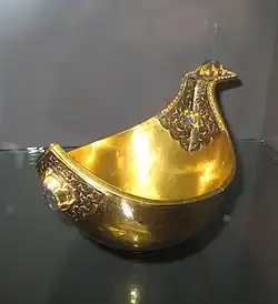 Ковш, подаренный Петром Великим Августу Саксонскому.