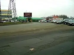 Близ  станции метро «Водный стадион»