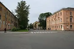 Пересечение с Красной улицей