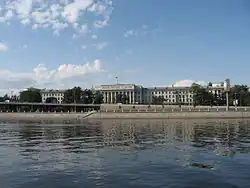 Вид на набережную вблизи Военно-морской академии