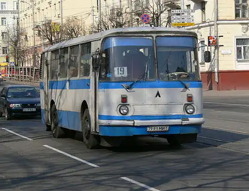 ЛАЗ-695Н
