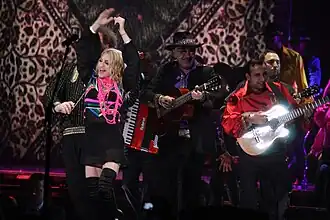 Александр, Вадим Колпаков и Мадонна, октябрь 2008 года