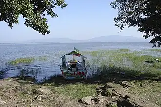 Побережье озера в сентябре 2008 года