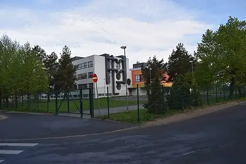 Ласнамяэская Русская гимназия,ул. Я. Коорта 23