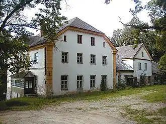 Главный дом поместья Лаутере