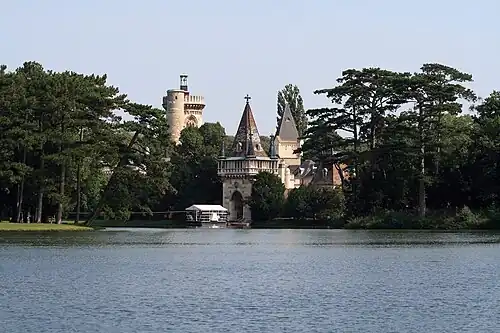 Западный фасад Франценсбурга