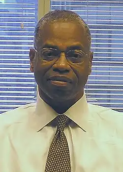 Лен Элмор в октябре 2006 года