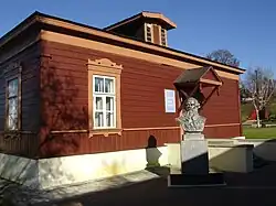 Памятник Л. Н. Толстому