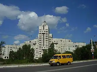 Дом № 4 по Спортивной набережной