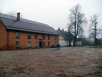 Волостная администрация и дом культуры