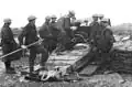 Заряжание гаубицы на Западном фронте ПМВ, 1917