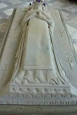 Надгробие Маргариты Эбнер