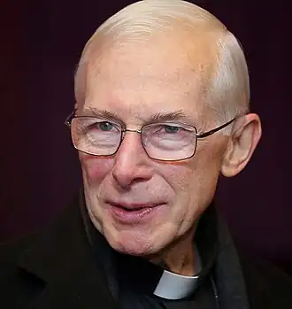 Майкл Огаст Блум