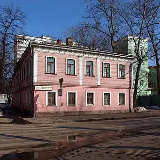 Малая Андроньевская, 13/20.