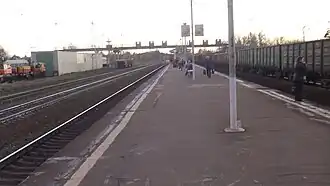 Вид с северного конца платформы.