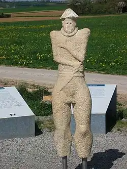 Копия статуи, поставленная на месте находки