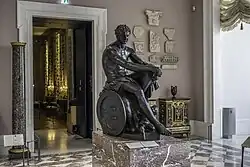 Марс. Реплика Л. Валадье. 1780. Бронза. Лувр, Париж