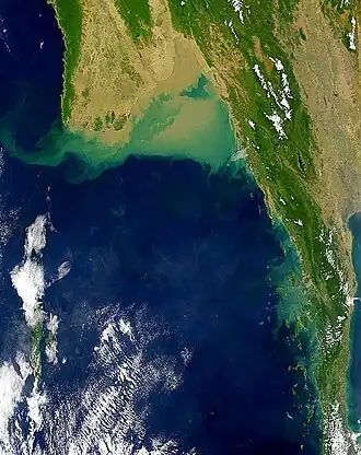 Спутниковый снимок залива Моутама