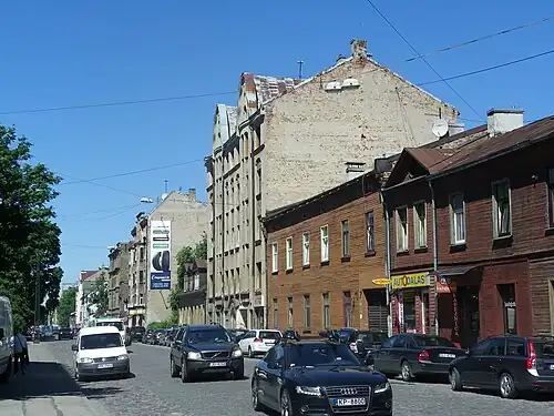 Вид от улицы Вагону