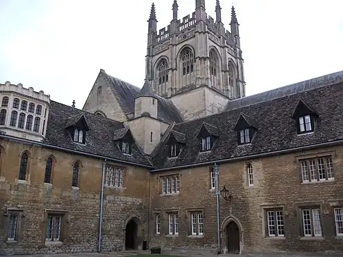 Mob Quad[англ.], Мертон-колледж, Оксфорд (1288—1378)