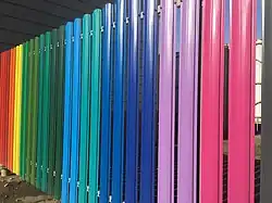 Забор из металлического штакетника