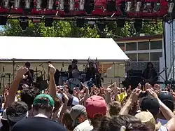 Miami Horror на фестивале Big Day Out в 2011 году