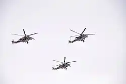 Группа Ми-24 на военном параде в Баку 2011г.