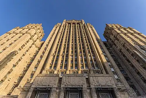 Главный фасад