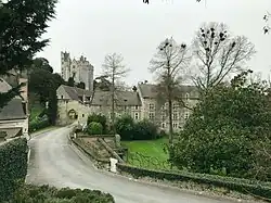 Улица к шато