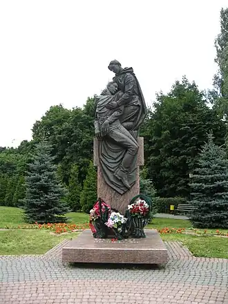 Памятник военным медсёстрам