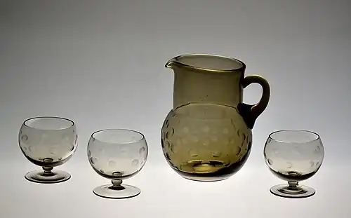 Бокалы и кувшин для морса «Космос» (1970-е годы), Хельга Кырге