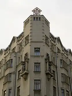 Доходный дом А. Т. Филатовой — Я. М. Филатова («Дом с рыцарями») (№ 35/5)