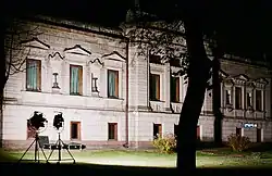 Фасад подсвеченный во время телесъёмок