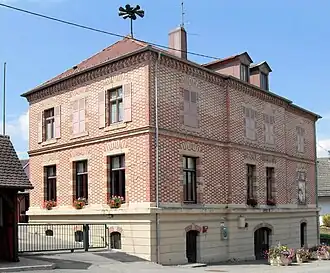 Здание школы