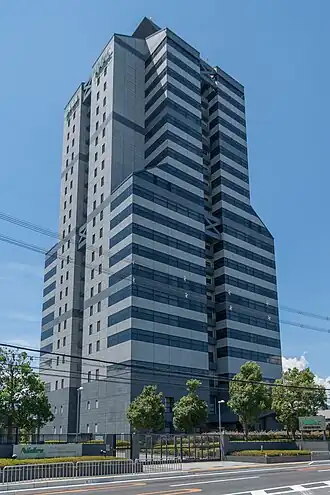 Штаб-квартира компании и центральная научно-исследовательская лаборатория в районе Минами в городе Киото, префектура Киото, Япония.