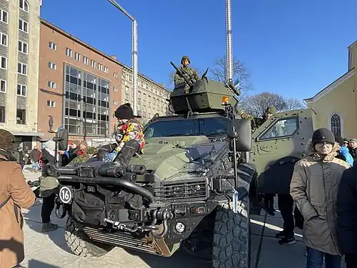 Бронетраспортёр «NMS 4x4» ВС Эстонии на выставке военной техники на площади Вабадузе в Таллине, 2025 год