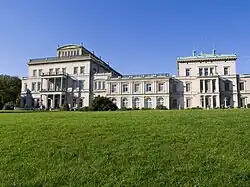 Вилла Хюгель в Бреденае